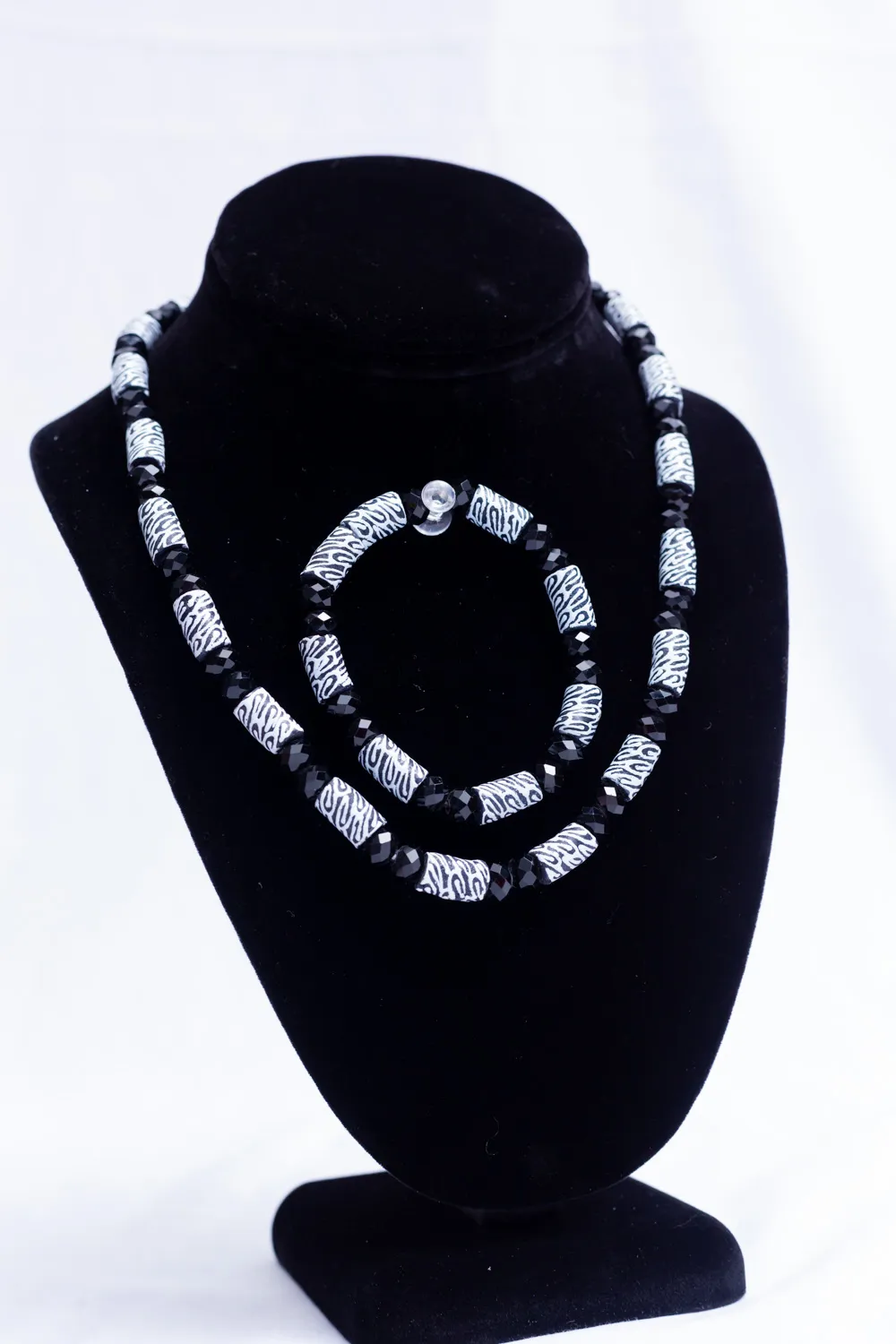 Monochrome Heritage African Bead Necklace - Image 2
