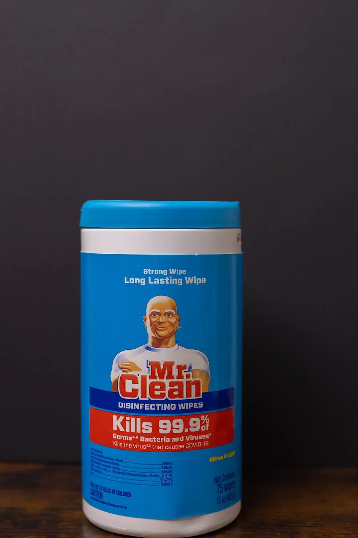 Mr Clean Disinfecting Wipes - Image 2